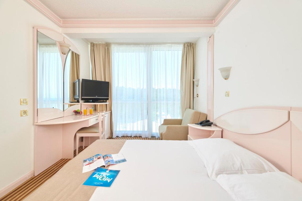 Hotel Zorna Plava Laguna 포레치 외부 사진
