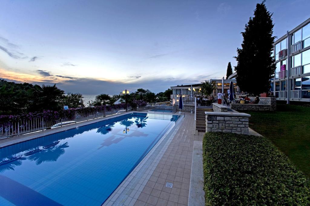 Hotel Zorna Plava Laguna 포레치 외부 사진