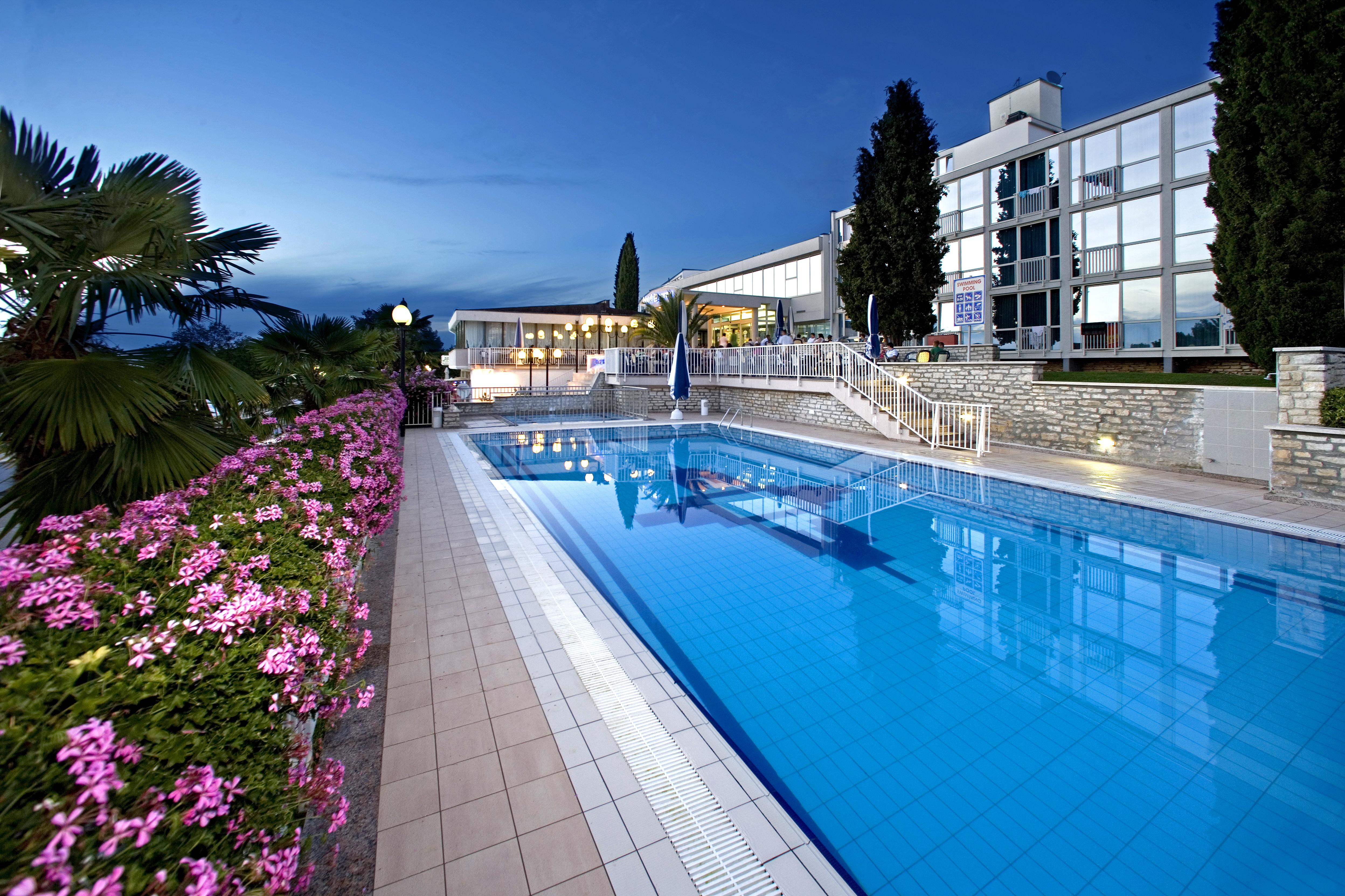 Hotel Zorna Plava Laguna 포레치 외부 사진