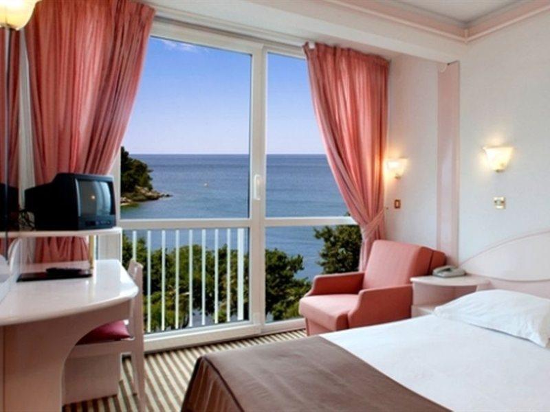 Hotel Zorna Plava Laguna 포레치 외부 사진