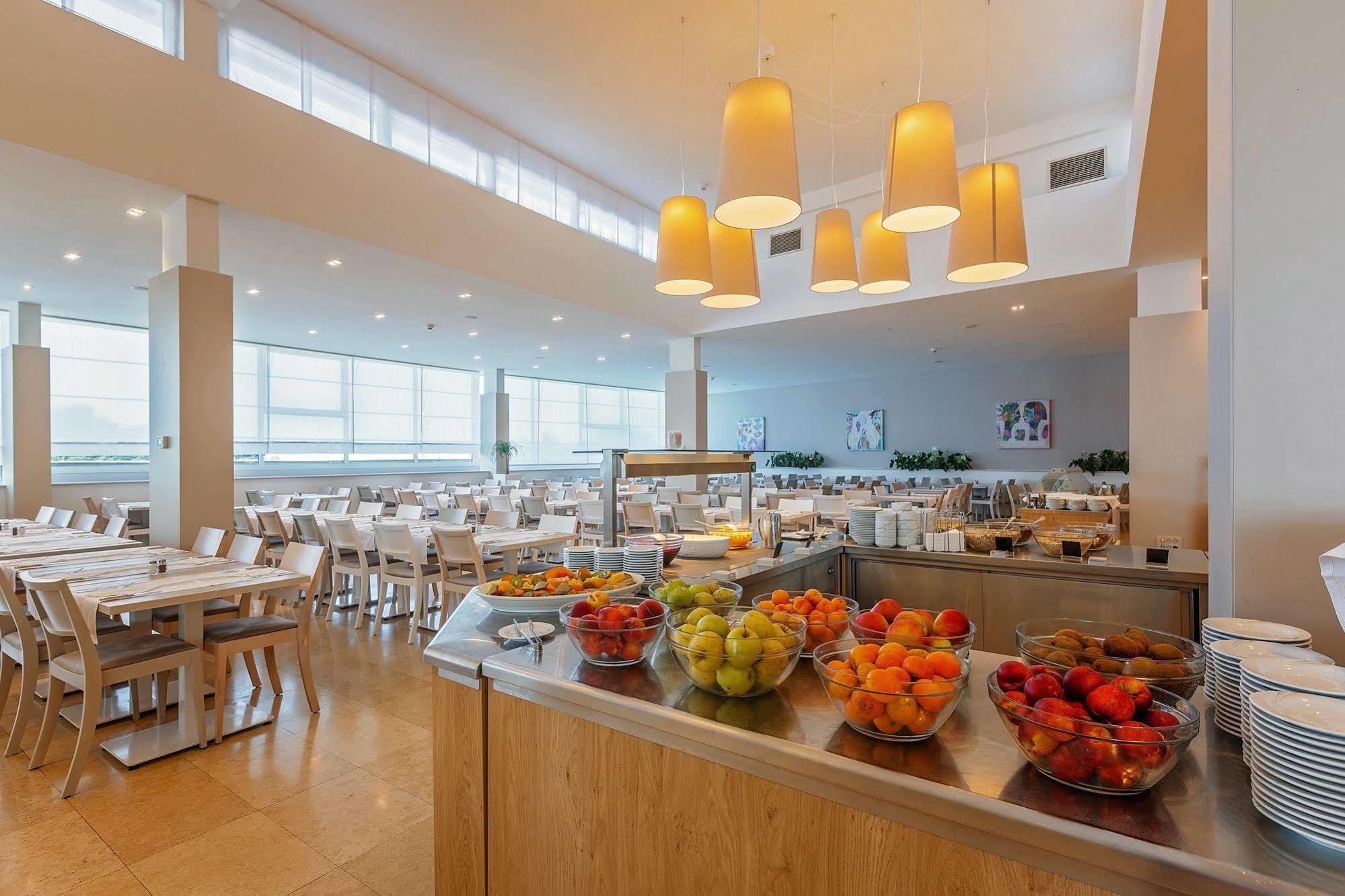 Hotel Zorna Plava Laguna 포레치 외부 사진