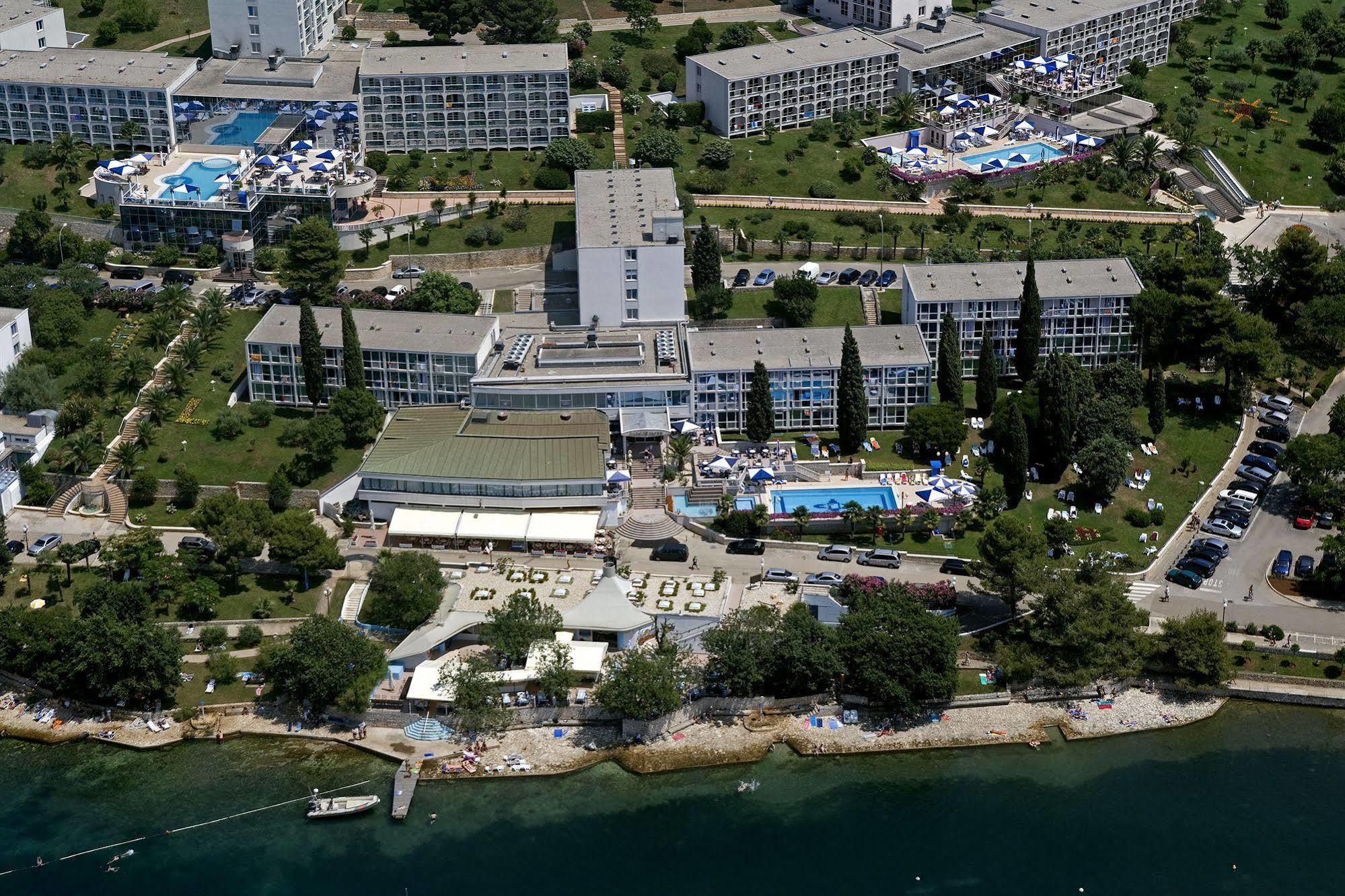 Hotel Zorna Plava Laguna 포레치 외부 사진
